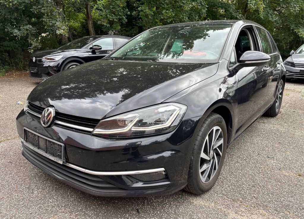 Image of Volkswagen Golf