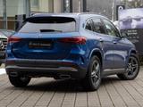 Mercedes-Benz GLA 200 AMG-Premium/LED/Pano/360/Totw/Easy-P/19' - blaue Mercedes-Benz GLA 200