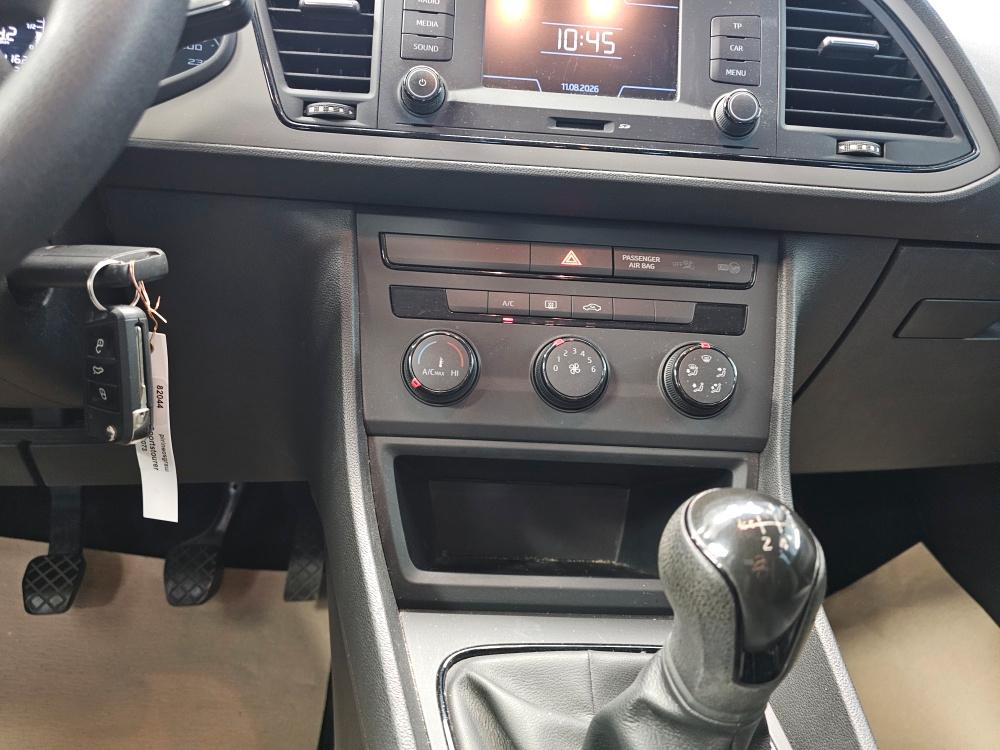 Seat Leon 2015 — photo 10
