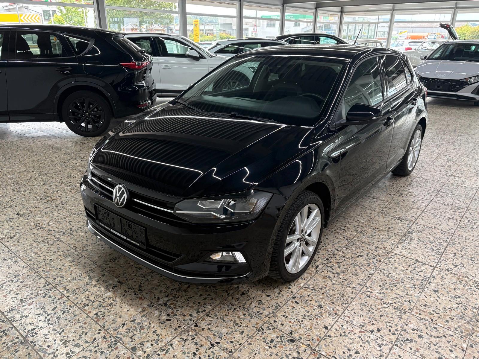 Volkswagen Polo VI Highline/CarPlay.DC/4SeasonALU/Automatik