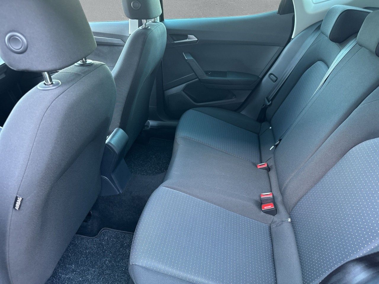 Fahrzeugabbildung SEAT Arona Style 1.0 TSI 110 PS 6-Gang VFW