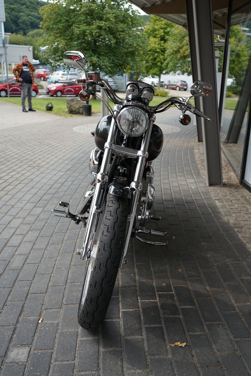 Fahrzeugabbildung Harley-Davidson Dyna Super Glide Custom-G&R Motortuning mit TÜV