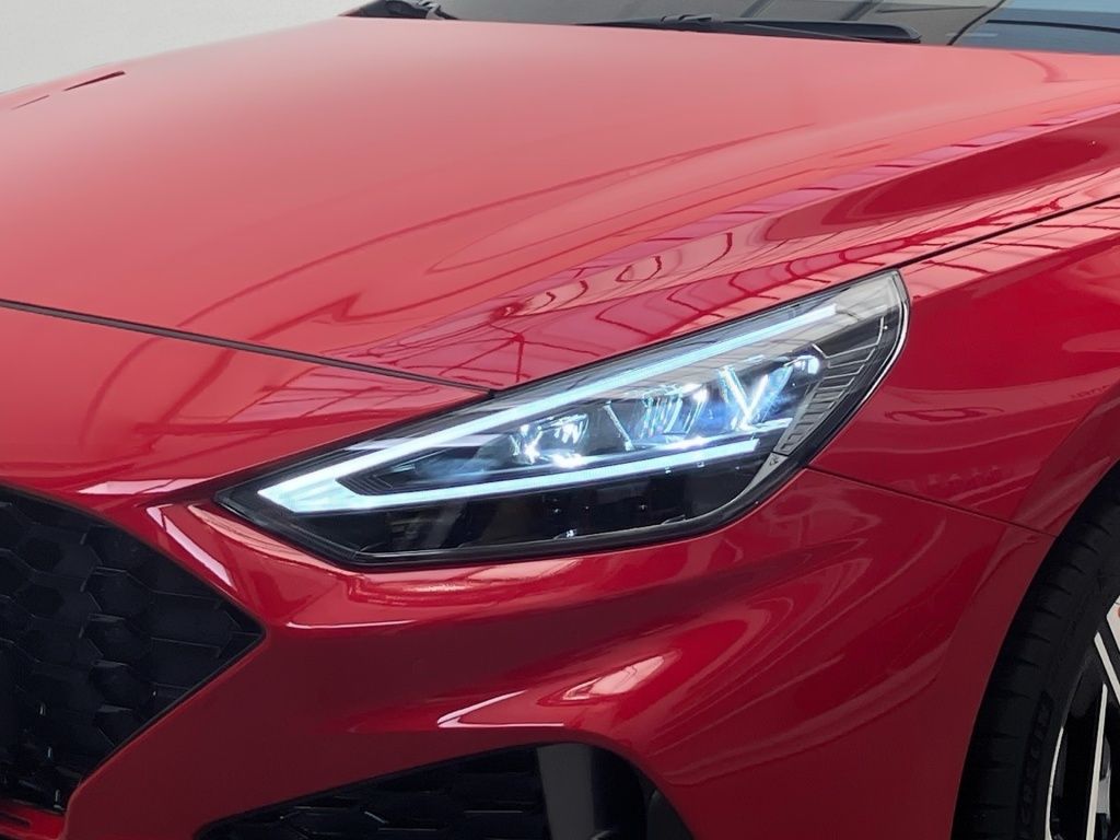 Fahrzeugabbildung Hyundai i30 FL Kombi (MY25) 1.5 T-GDI (140 PS) 48V 6-MT