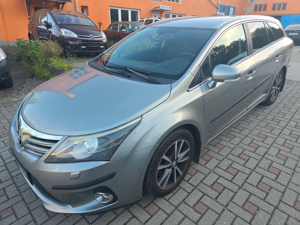Angebot ansehen Toyota Avensis