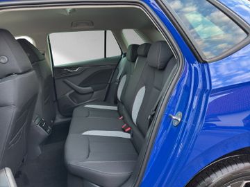 Skoda Kamiq Selection*CAM*4xPDC*SMART*MATRIX*BLACK*