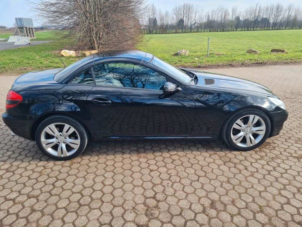 Mercedes-Benz SLK 200