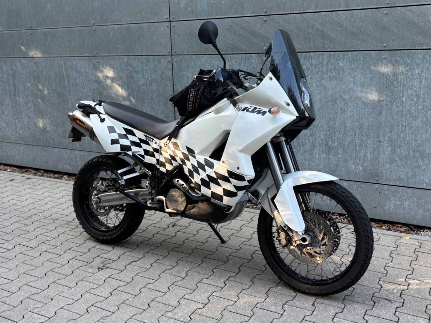 Fahrzeugabbildung KTM 950 ADVENTURE S