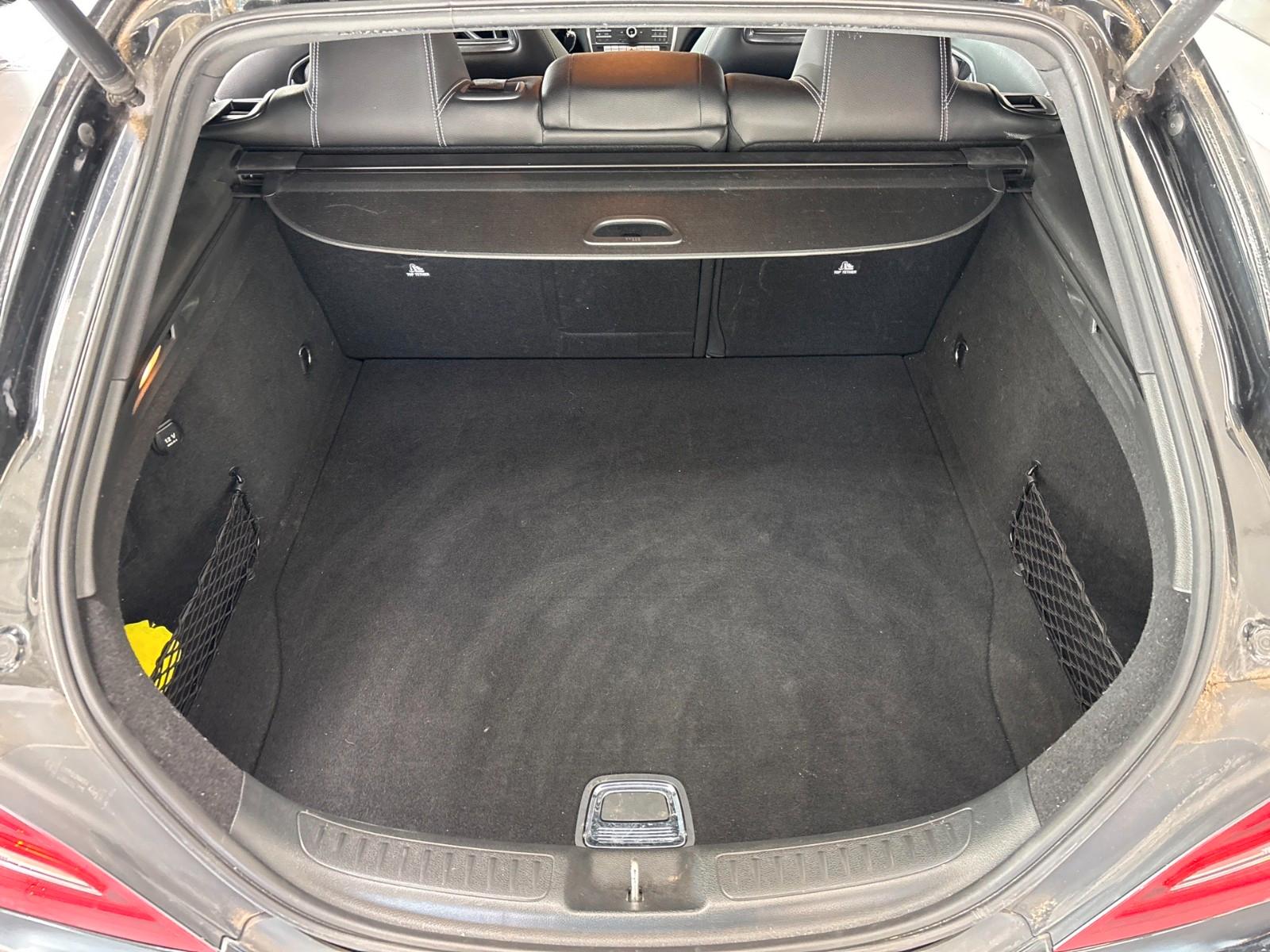 MERCEDES-BENZ CLA SHOOTING BRAKE 2.0 211ch 4MATIC BVA Sièges chauffants cuir Attelage Historique présent