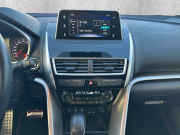 Mitsubishi Eclipse Cross Intro Edition 1,5 Carplay+SHZ+306°