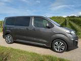 Peugeot Traveller L2 BlueHDi 180 - AHK/PANO/LEDER/8Sitze - Peugeot: 8 Sitzer