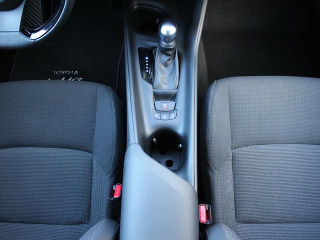 C-HR 1,8 Hybrid wenig KM*Navigation