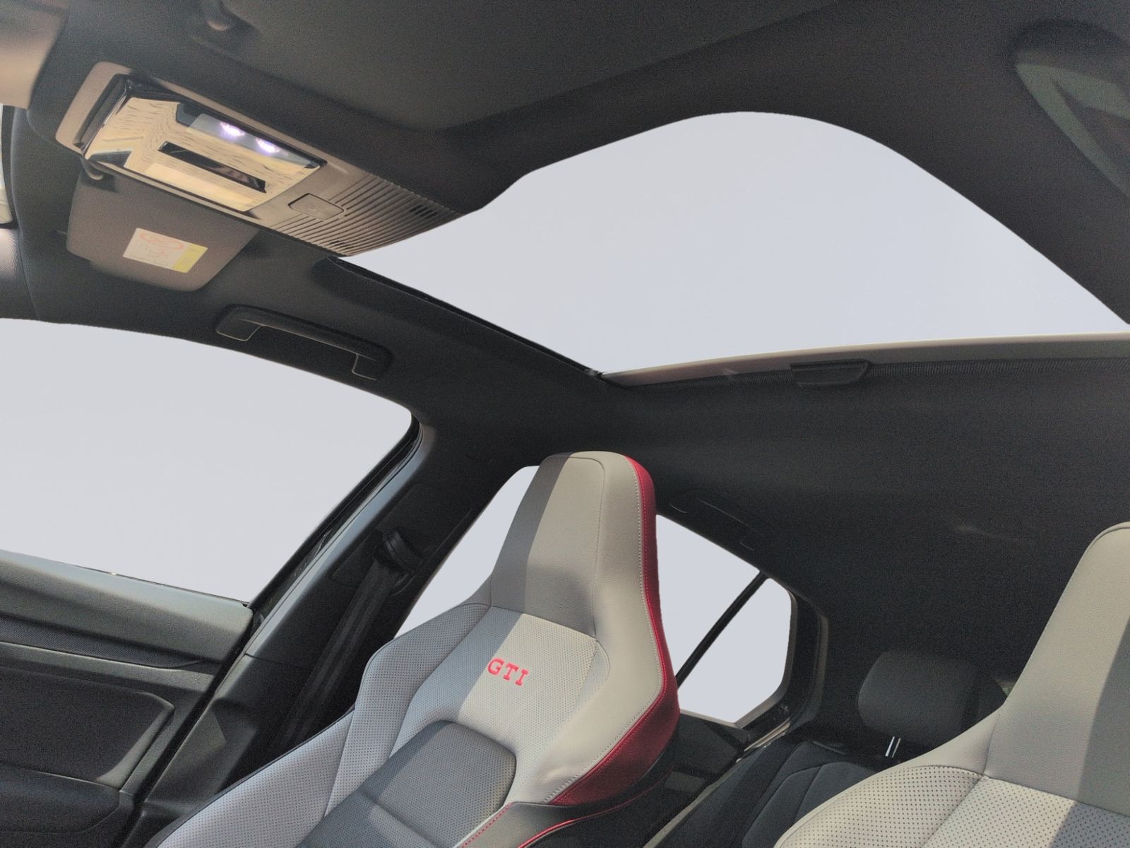 Golf VIII GTI Clubsport PANO+AKRA+HEAD-UP+KAMERA