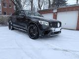 Mercedes-Benz Glc Coupe 63 AMG - Mercedes-Benz E 63 AMG mit Benzin-Antrieb: Coupe