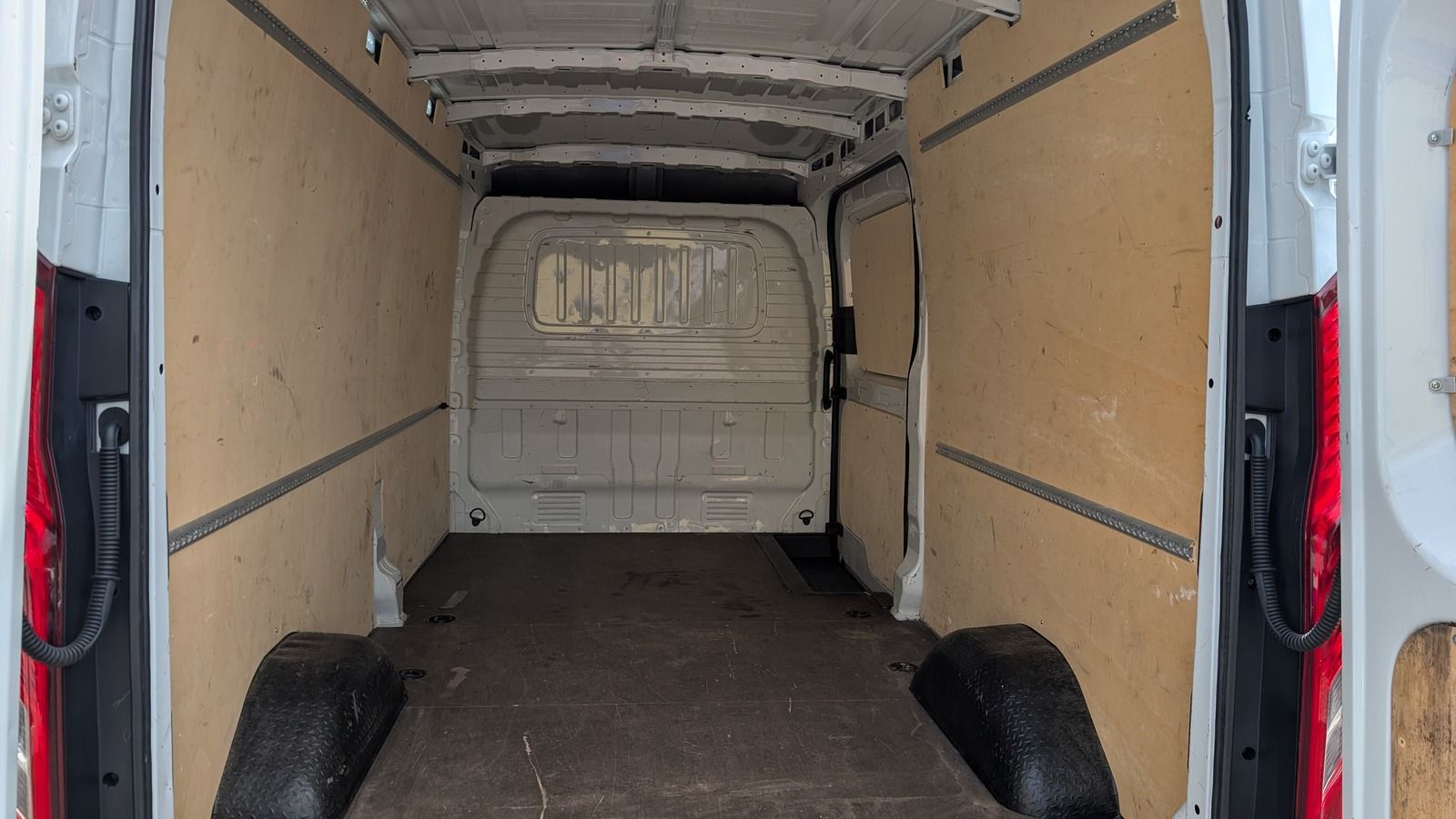 Fahrzeugabbildung Andere MAXUS Deliver 9 2.0 D * Tempomat * PDC * Kamera