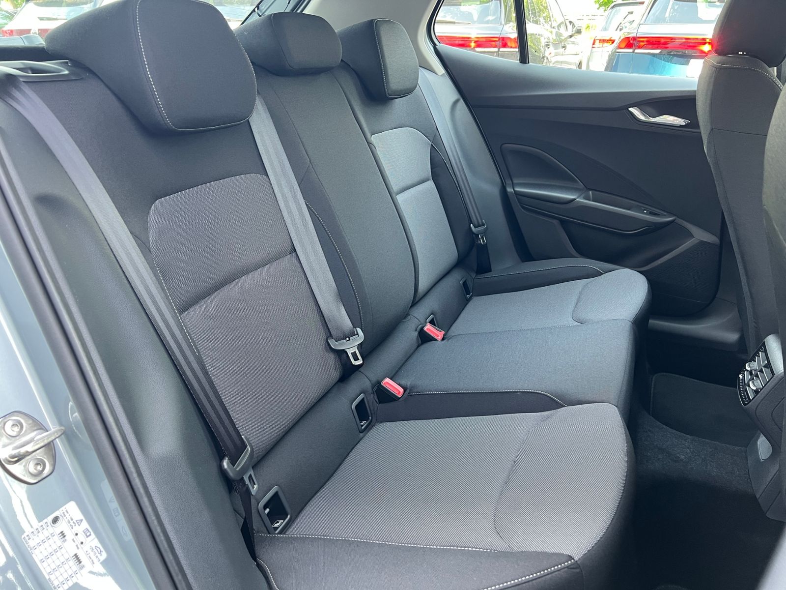 Fahrzeugabbildung SKODA Fabia  Selection 1.0 MPI *Climatronic, LED, Einp
