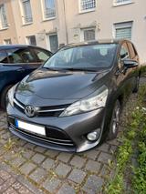 Toyota Verso 1.8l Automat  7-Sitzer Navi PDC - gebrauchte Toyota Verso aus dem Jahr 2014
