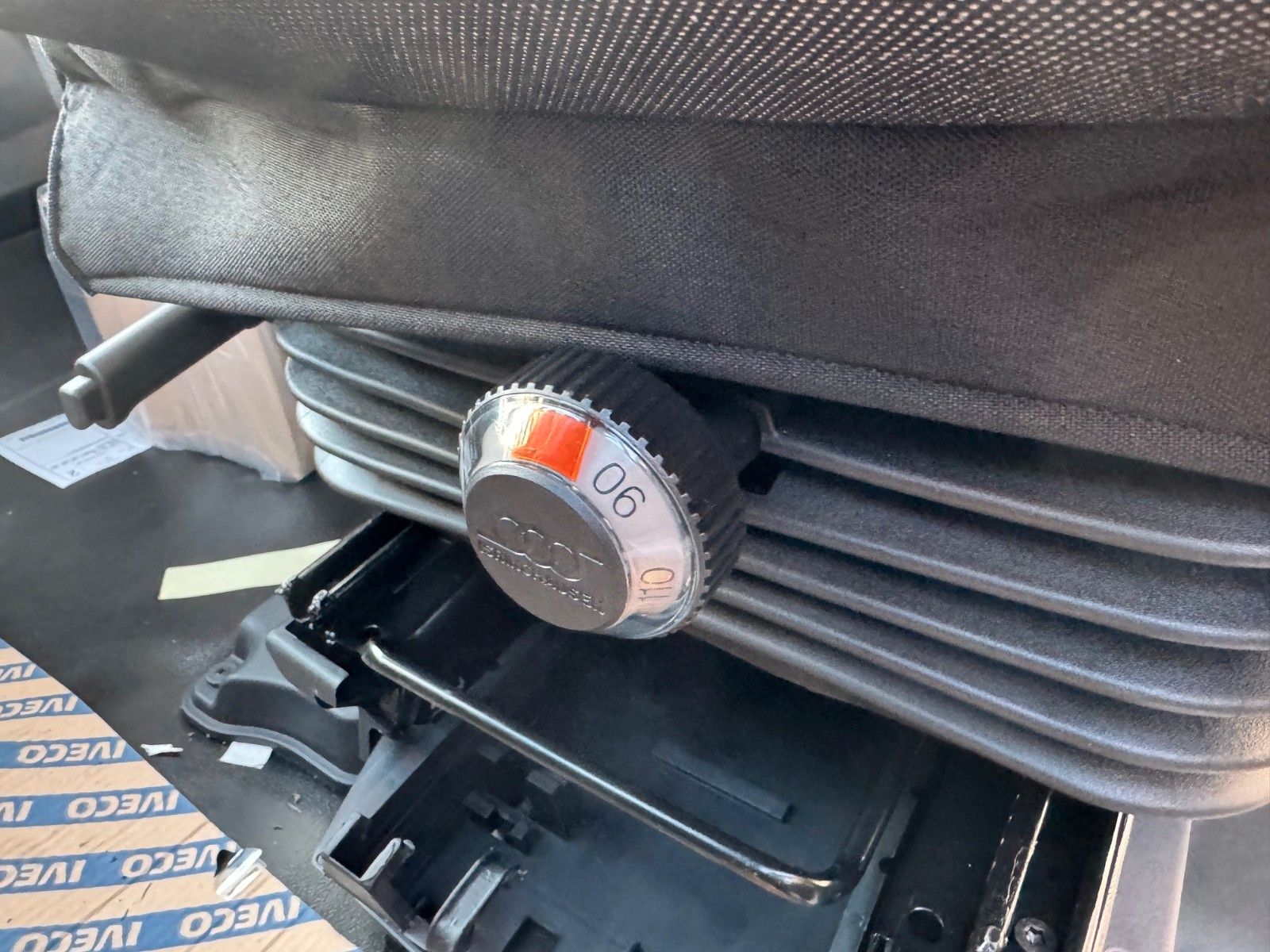 Fahrzeugabbildung Iveco Daily 35C21 HA8 3.0L DoKa *Automatik*R3.450mm*