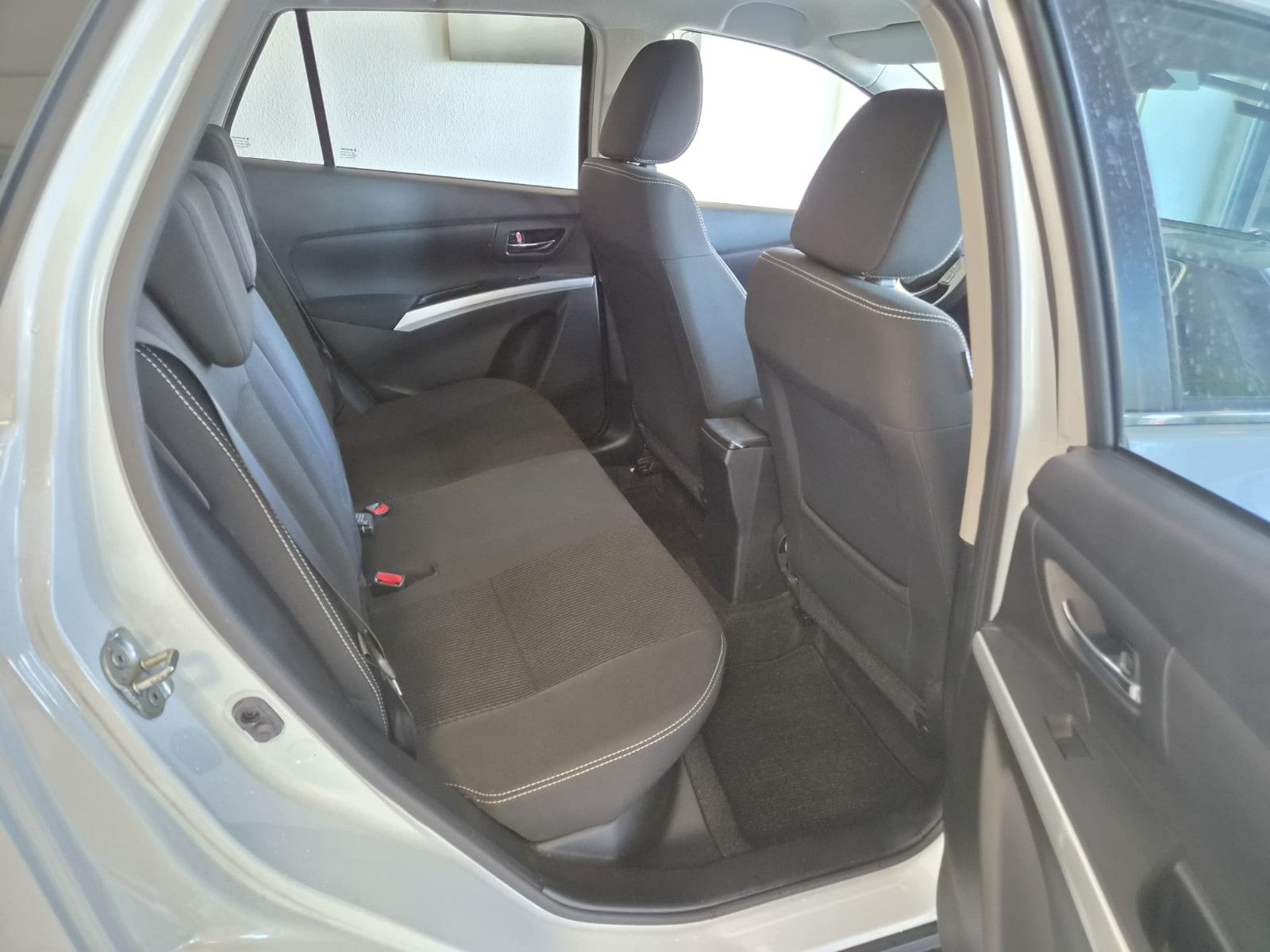 Fahrzeugabbildung Suzuki SX4 MILD HYBRID/ NAVI / GARANTIE / SCHECKHEFT /