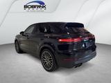 Porsche Cayenne AHK RFK Pano Soft Close Türen LR-Hzg. - Porsche Cayenne: Beheizbare Frontscheibe