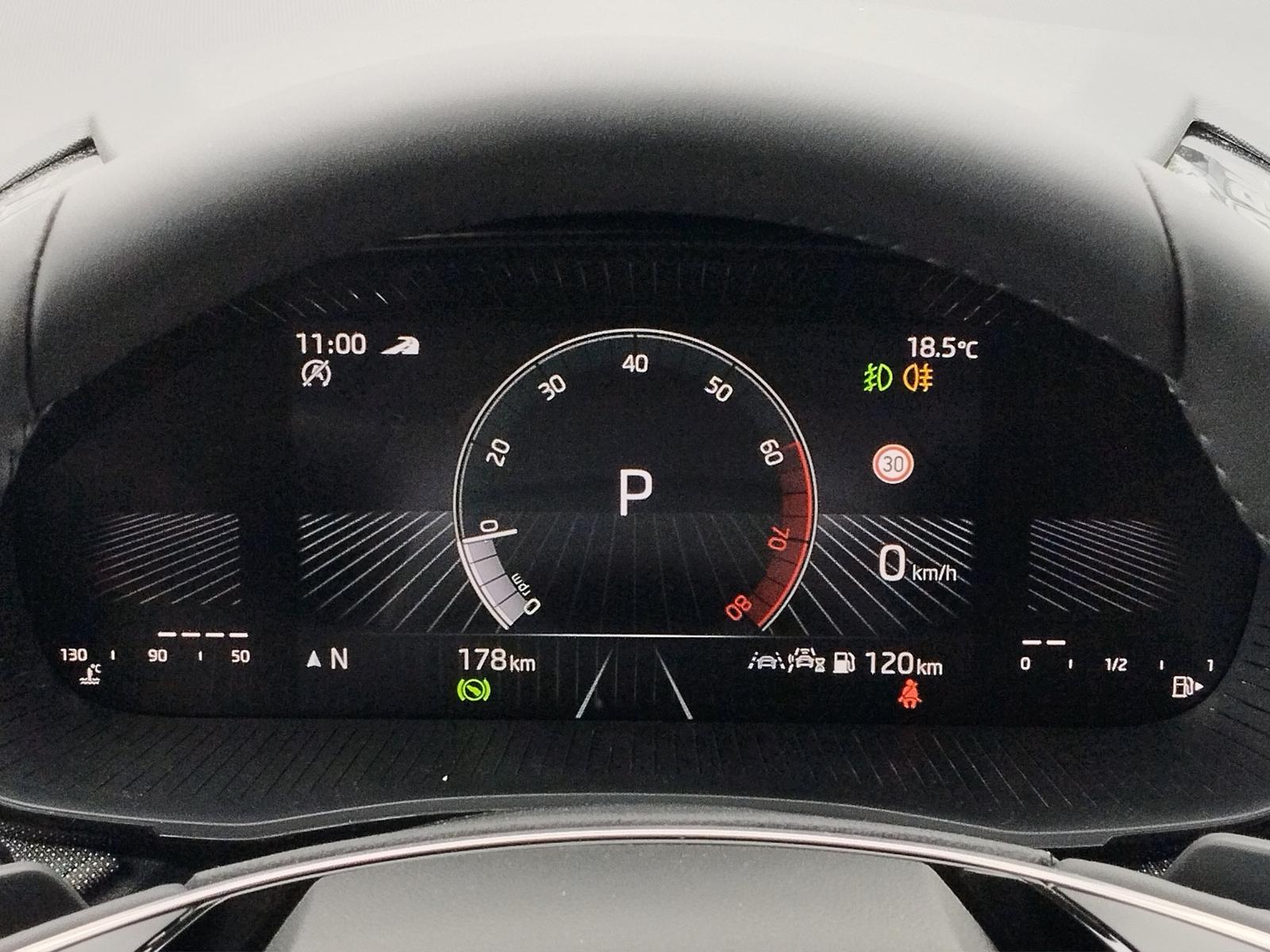 Skoda Fabia 1.0 TSI Balance DSG AUT*Fernlichtass.*Kam., миниатюра 11