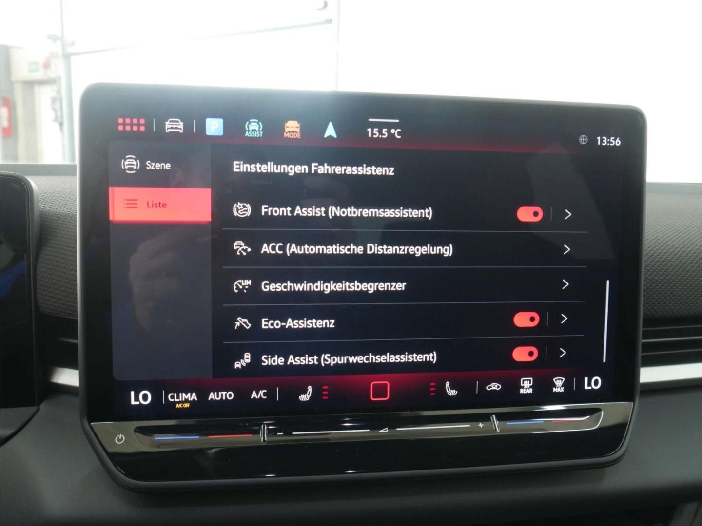 Volkswagen T-Roc 1.5 eTSI R-Line DSG NAV/LED/RFK/keyless, миниатюра 30