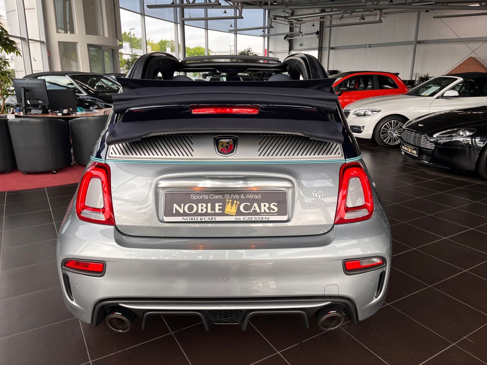 Fahrzeugabbildung Abarth 695C Rivale  Mahagoni LEDER Sitzheizung