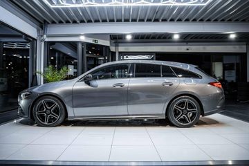 Mercedes CLA 180 Shooting Brake - 11