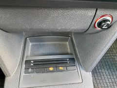 Fahrzeugabbildung Volkswagen Touran 1.6 TDI Life AAC NAVI SHZ PDC VORN ALU