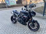 Triumph Speed Triple RS 1050 - TRIUMPH SPEED TRIPLE RS