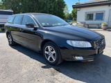 Volvo V70 Kombi Kinetic - Volvo V70 Gebrauchtwagen