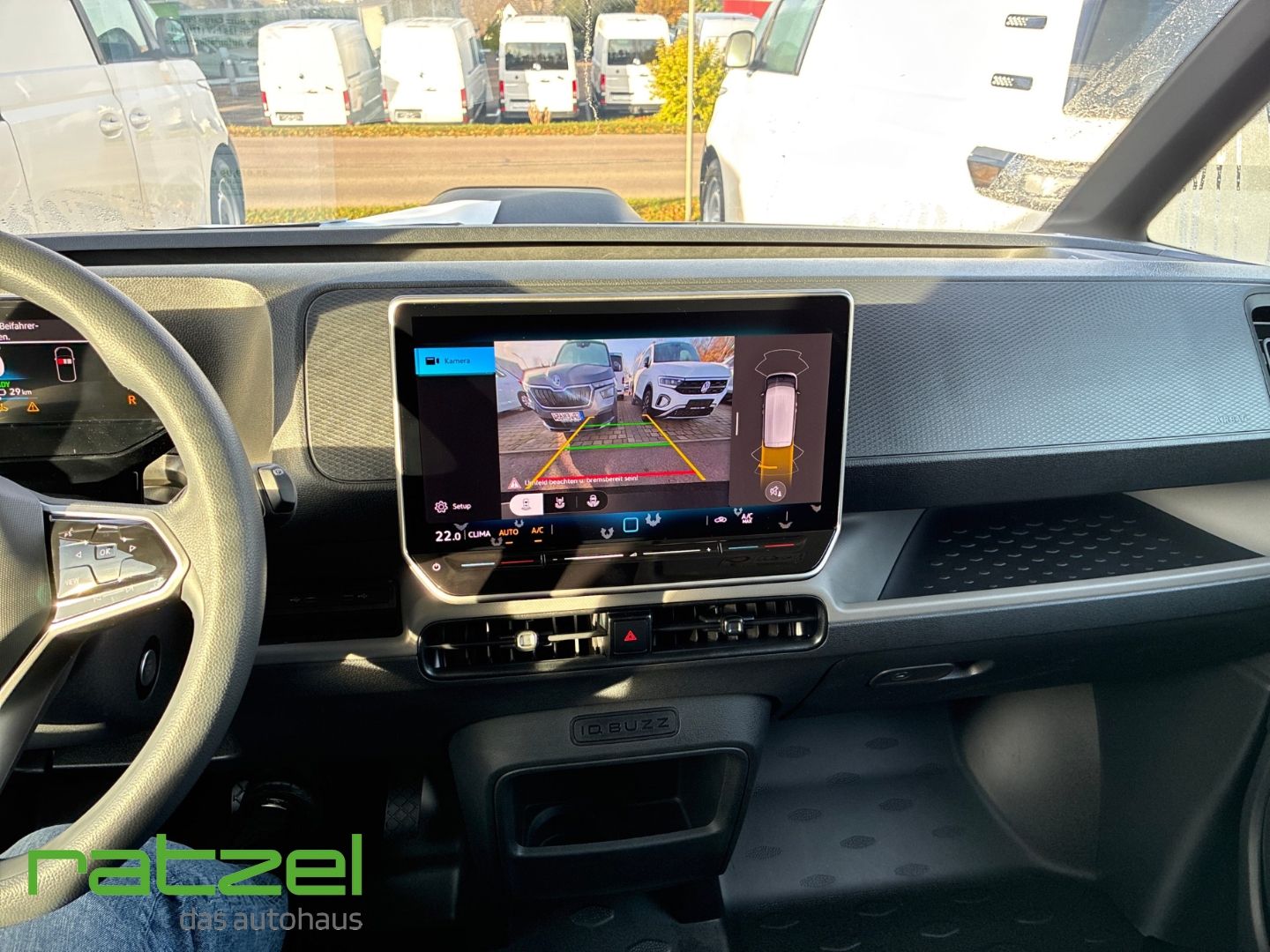 Fahrzeugabbildung Volkswagen ID. Buzz Cargo 125 kW Pure AHK+Navi+LED