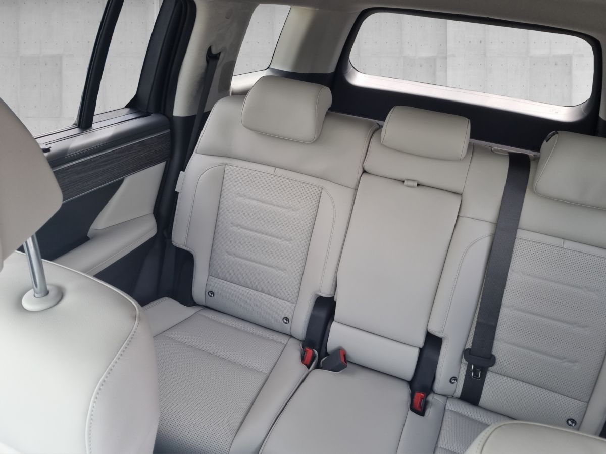 Hyundai Santa Fe – Bild 8