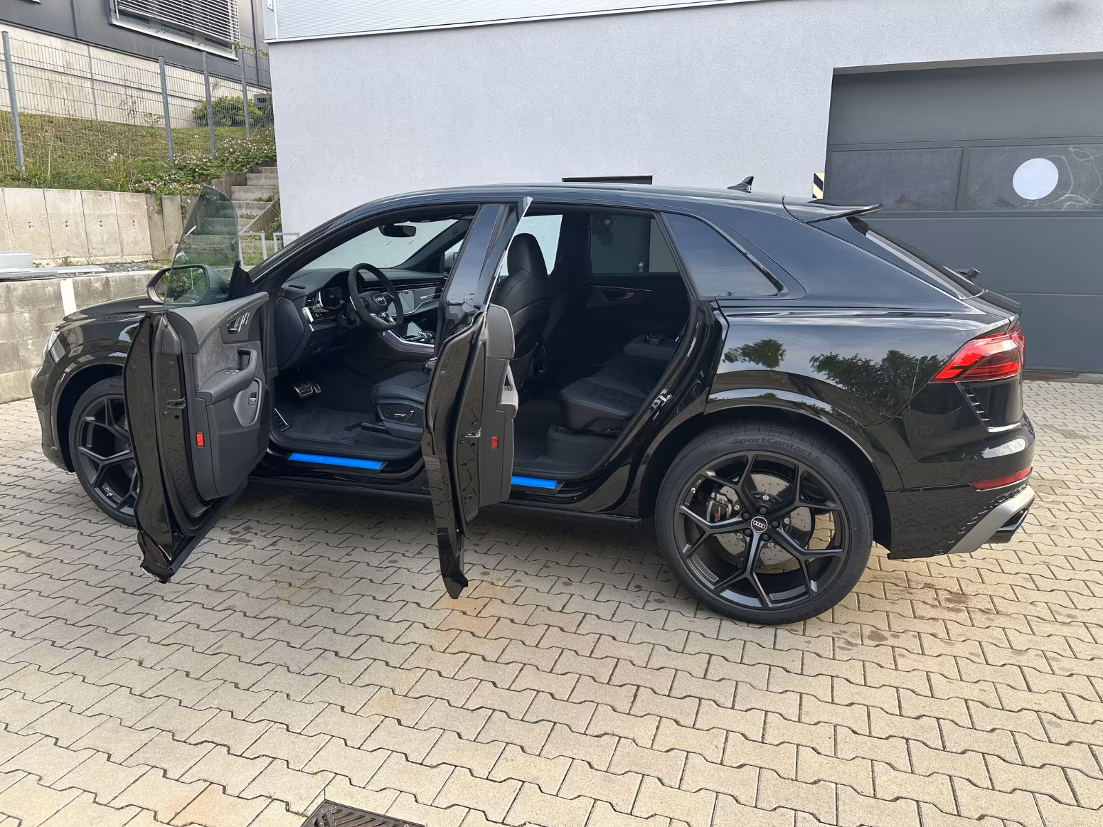 Audi RSQ8 RS Q8 performance Head Up/Keramik Bremse/