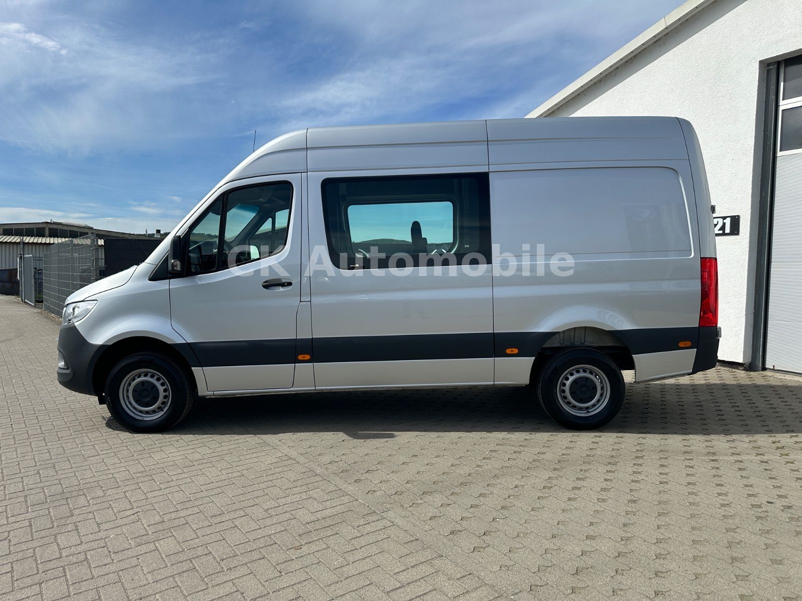 Fahrzeugabbildung Mercedes-Benz Sprinter III Kasten 317 CDI/Mixto/4 Sitze/Navi