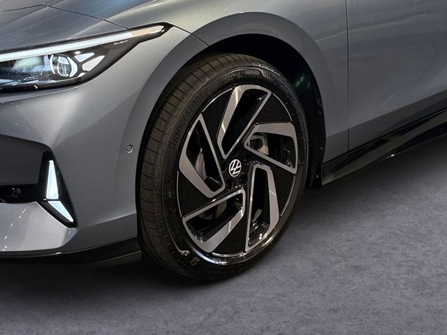 ID.7 Tourer GTX 4M +IQ.LIGHT+AHK+H&K+360°+PANO++