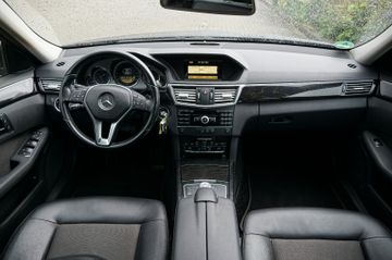Mercedes E 220 - 7