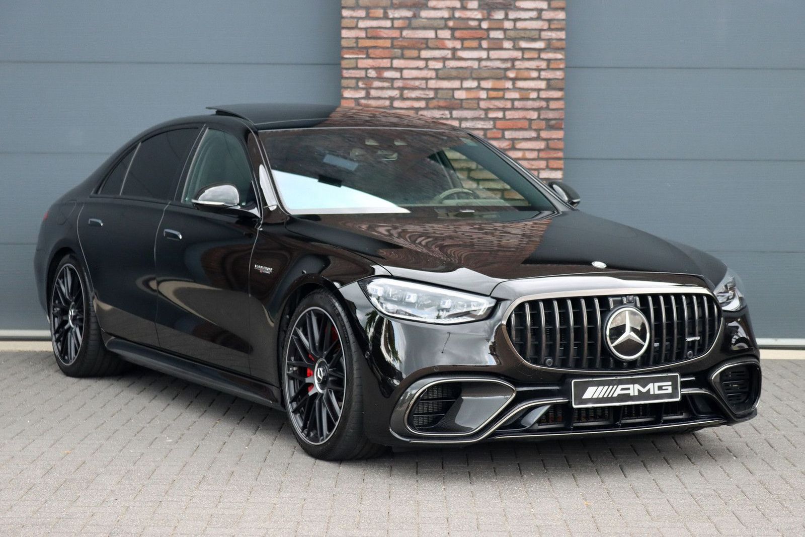 Mercedes-Benz S 63 AMG S E Performance | 802pk | Achterasbestu imagem 3
