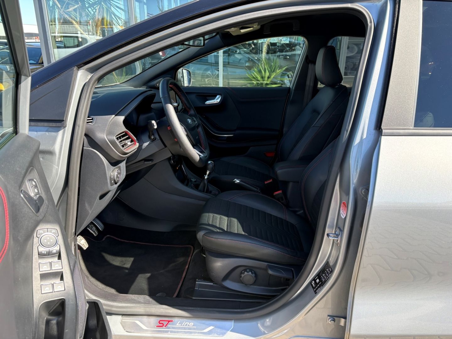 Fahrzeugabbildung Ford Puma ST-Line X VerkehrszeichenERK Kamera DAB