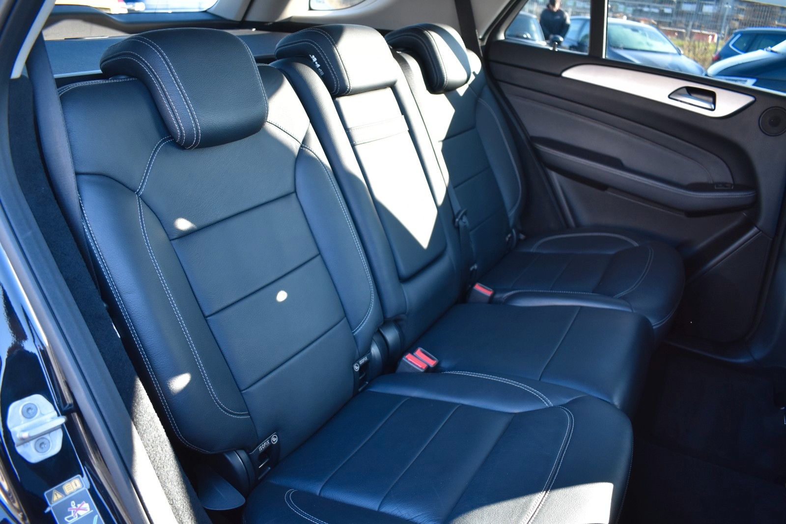 Fahrzeugabbildung Mercedes-Benz ML 350 CDI BlueTec AHK GSD Intel.Light.Sys.Onlin