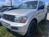 Mitsubishi, Piero 3,2 l 4  4 Klima - Mitsubishi Gebrauchtwagen von 2000