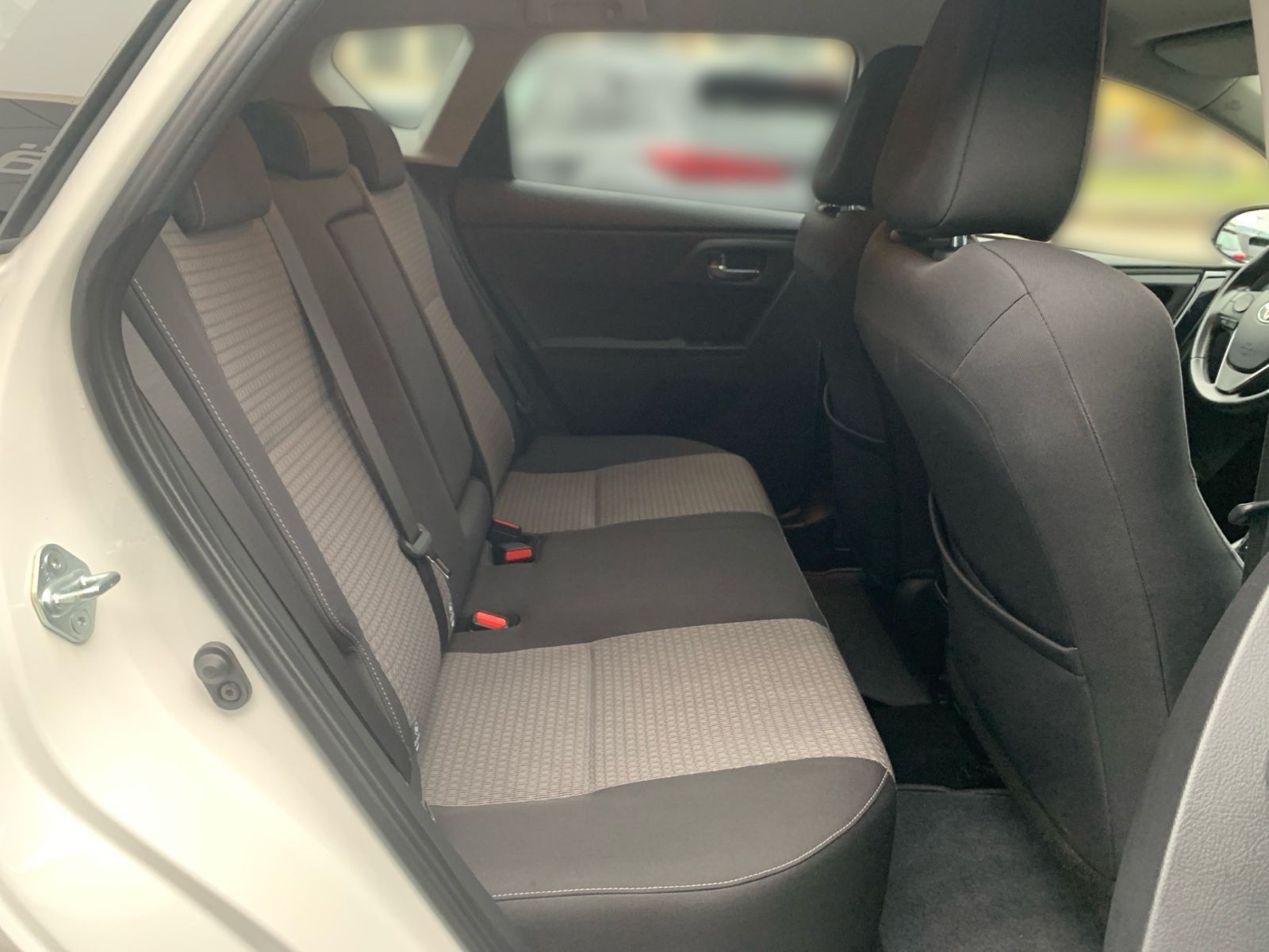 Fahrzeugabbildung Toyota Auris 1.2 Turbo Edition-S+ S/S Kamera