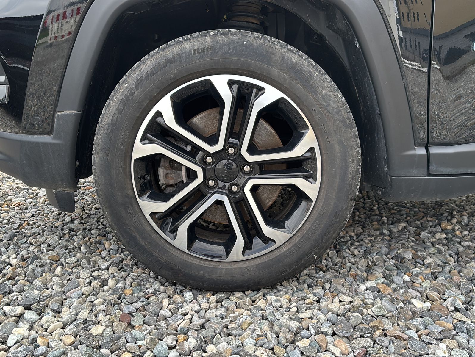 Fahrzeugabbildung Jeep Compass 1.3 T4 Plug-In Hybrid Limited 4xe 140kW