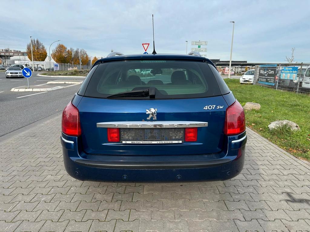 Peugeot 407