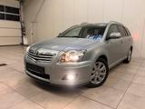 Toyota Avensis Kombi 1.8 / AHK / NAVI / LM-FELGEN - Toyota Avensis: Kombi