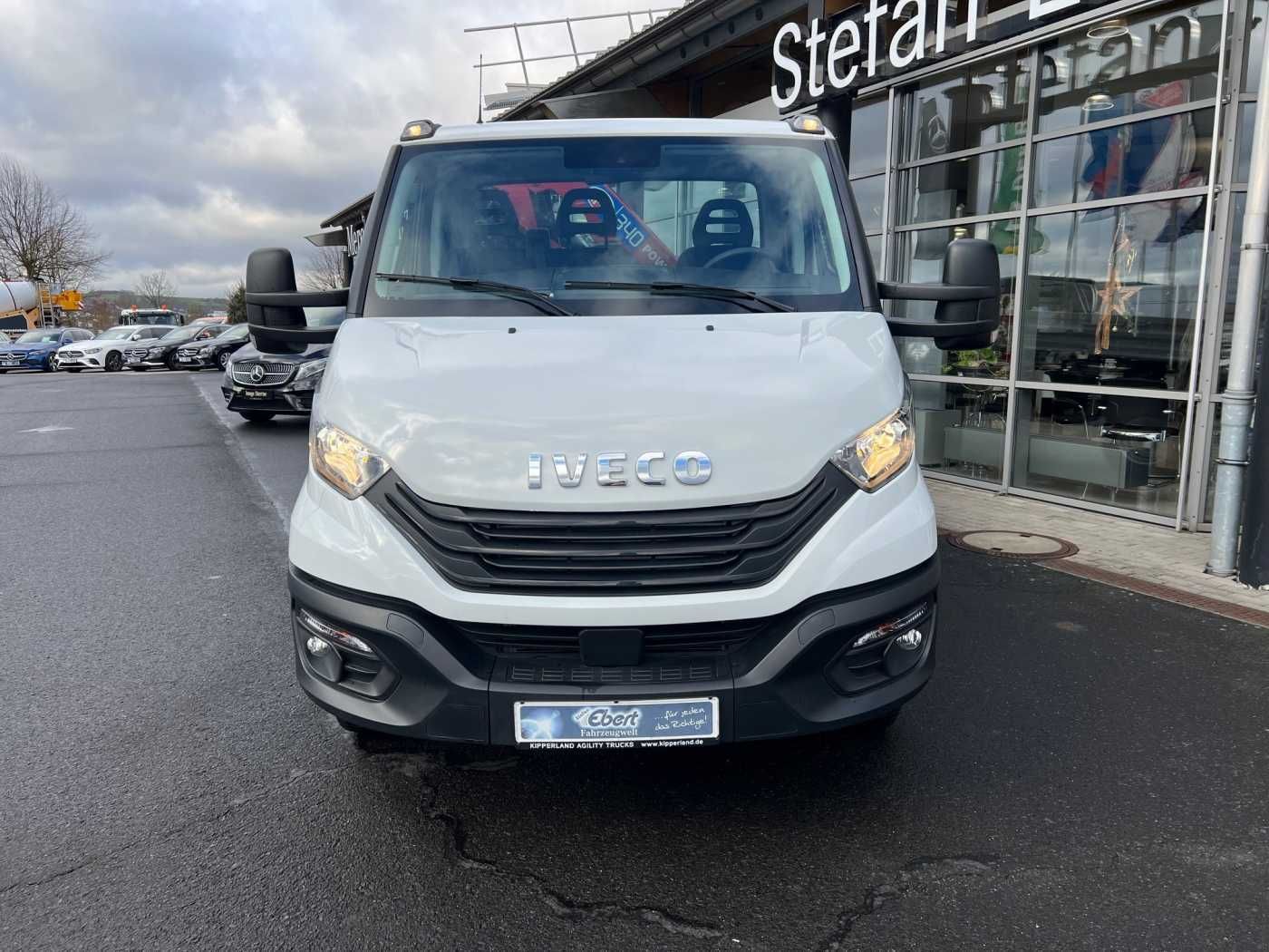 Fahrzeugabbildung Iveco Daily 70C18 *Kipper+Kran*