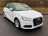 Audi A1 Sportback,S-Line,Navi,LED - Audi A1 mit Diesel-Antrieb: Limousine