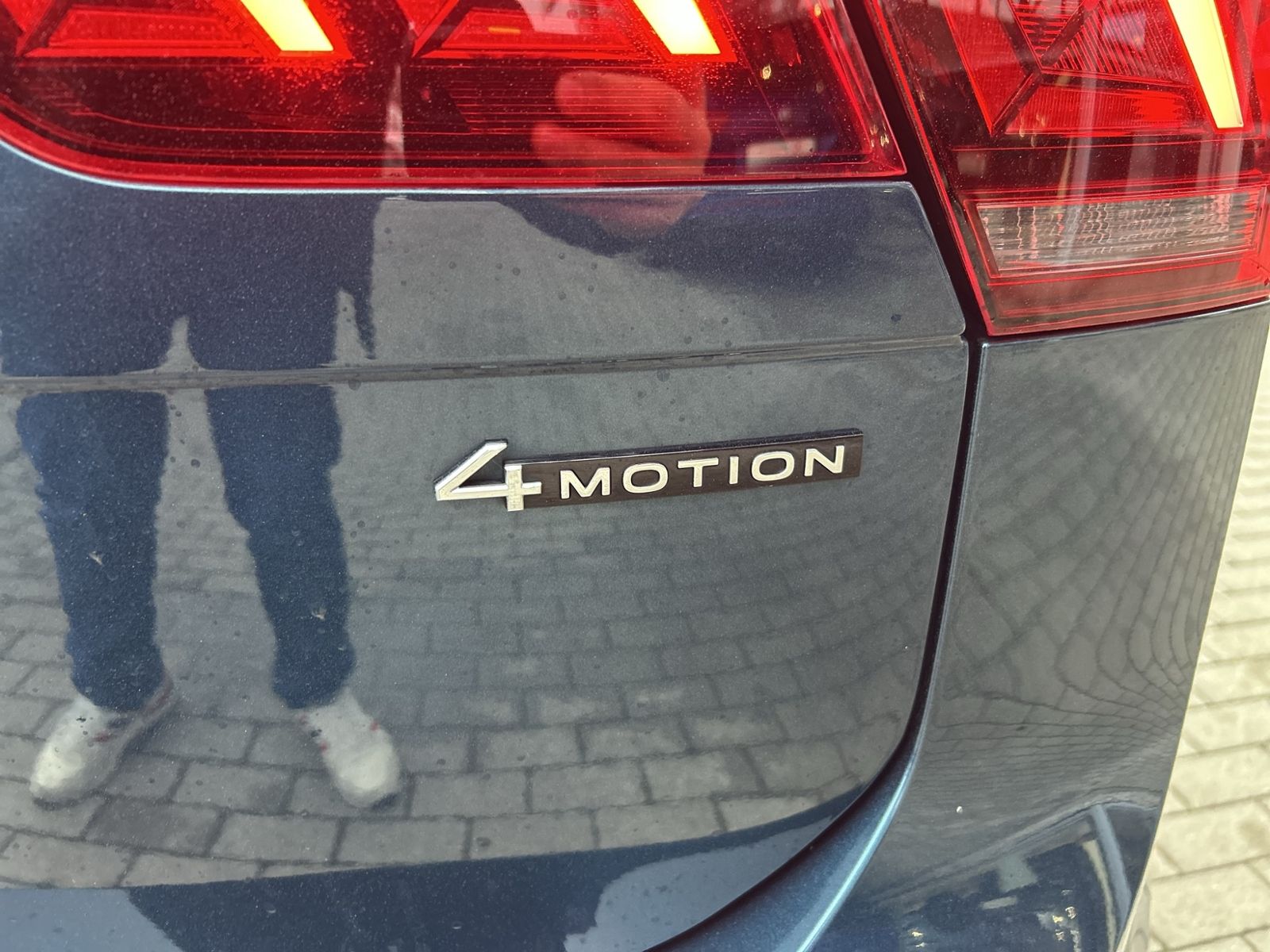 Tiguan Life 2,0 l TDI 4MOTION, AHK, IQ Light, Bu