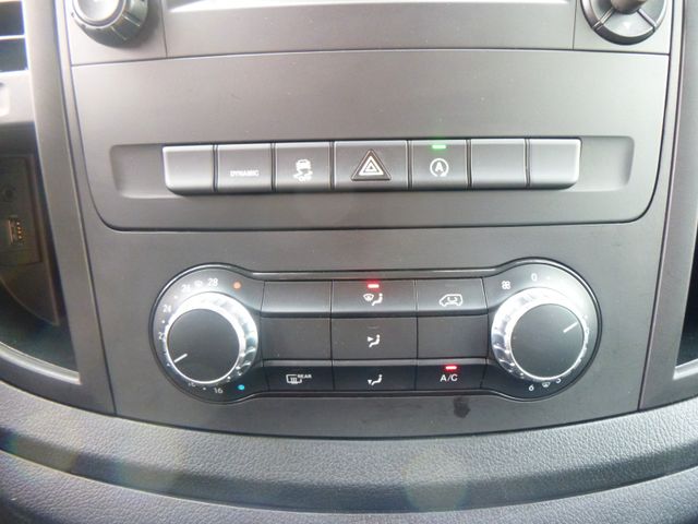 Fahrzeugabbildung Mercedes-Benz Vito Tourer 116 CDI lang >8Sitze/AUT/AHK/NAV/KAM