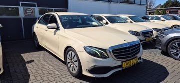 Mercedes E 200 - 1
