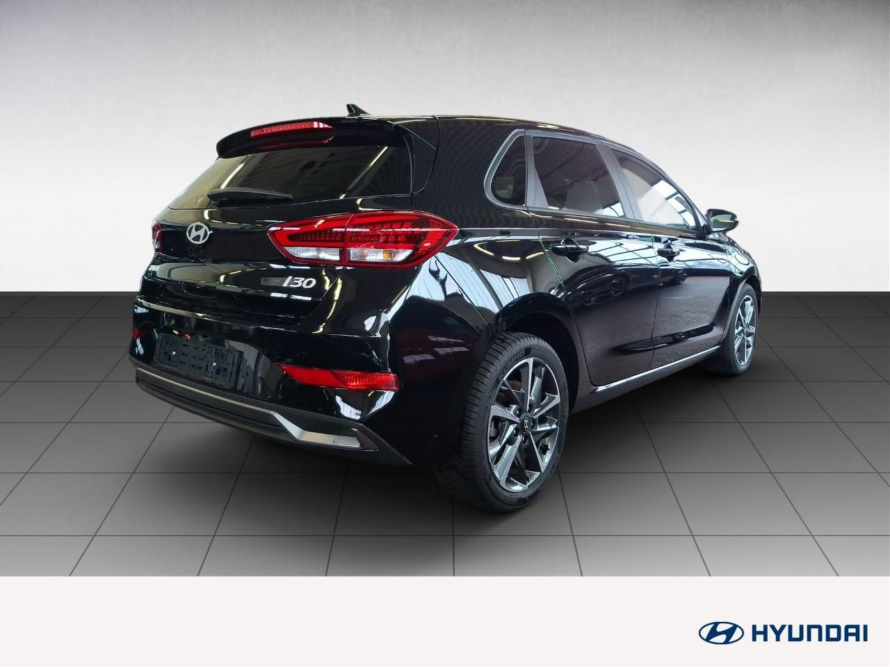 Fahrzeugabbildung Hyundai i30 1.5 DCT Advantage PANO*LED*SHZ*LHZ*NAV*CARPL